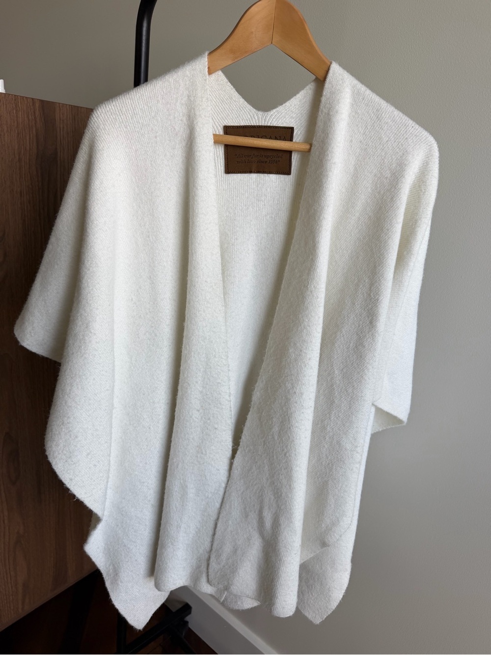 Harricana Cream Cashmere Wool Knit Open Poncho Cape One Size